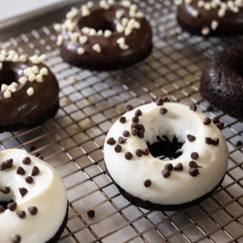 500x500_ghirardelli_cake_donuts_1_.png